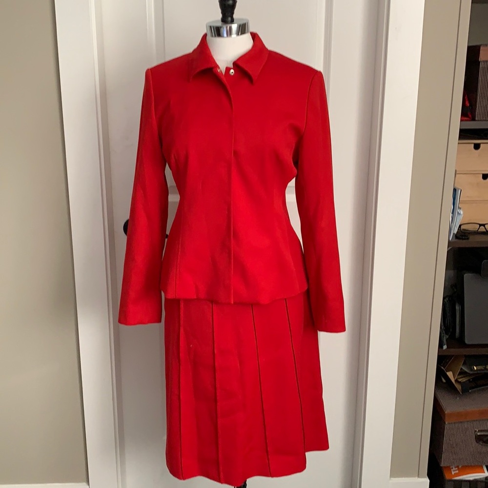 Women’s suit jacket and matching skirt by Jax. NWT